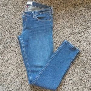 Hollister Skinny Jeans size 5 with Ankle Zippers